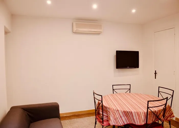 Pavillon Lilly Villa *